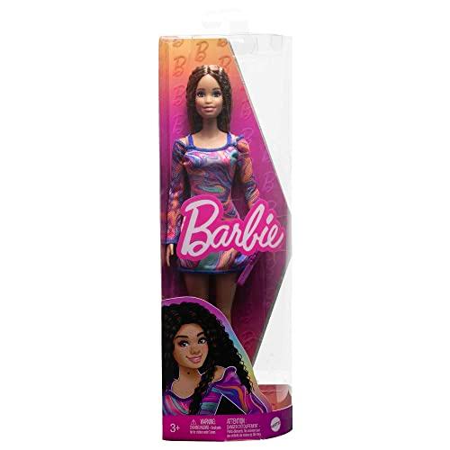 激安販促品 Barbie Fashionistas Doll #206 with Crimped Hair and Freckles， Wearing Rainbow Marble-Print Dress with Green Mules and Purse