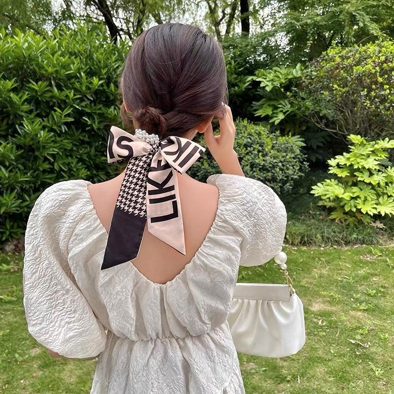 スカーフ柄 リボンブラウス ヘアゴム 千鳥柄 秋 春 夏 モノクロ