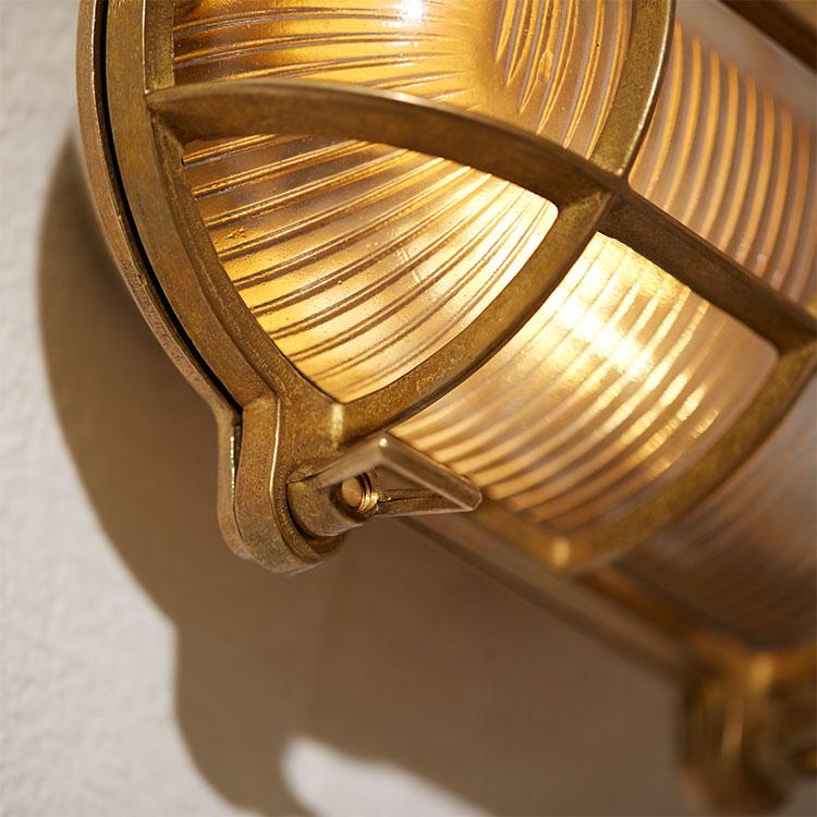 BR-5025 アートワークスタジオ ARTWORKSTUDIO ウォールランプ Beach house-oval wall lamp L 船舶照明 防雨 マリン 【要電気工事】 3年保証の画像