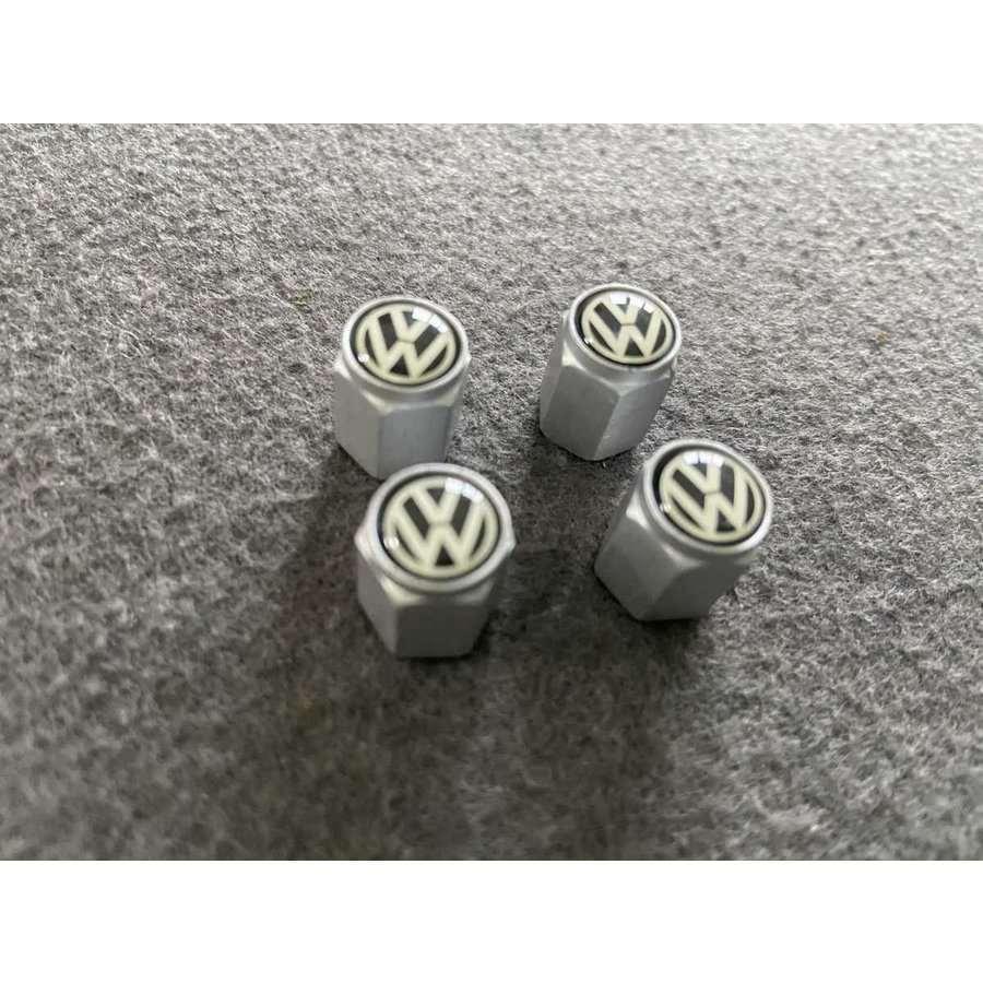送料無料 441☆VOLKSWAGEN フォルクスワーゲン用☆4個セット 車の