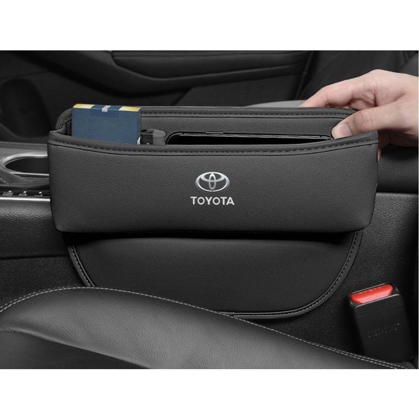 トヨタ（TOYOTA） ◇トヨタ TOYOTA◇ブラック◇車用 隙間収納ボックス