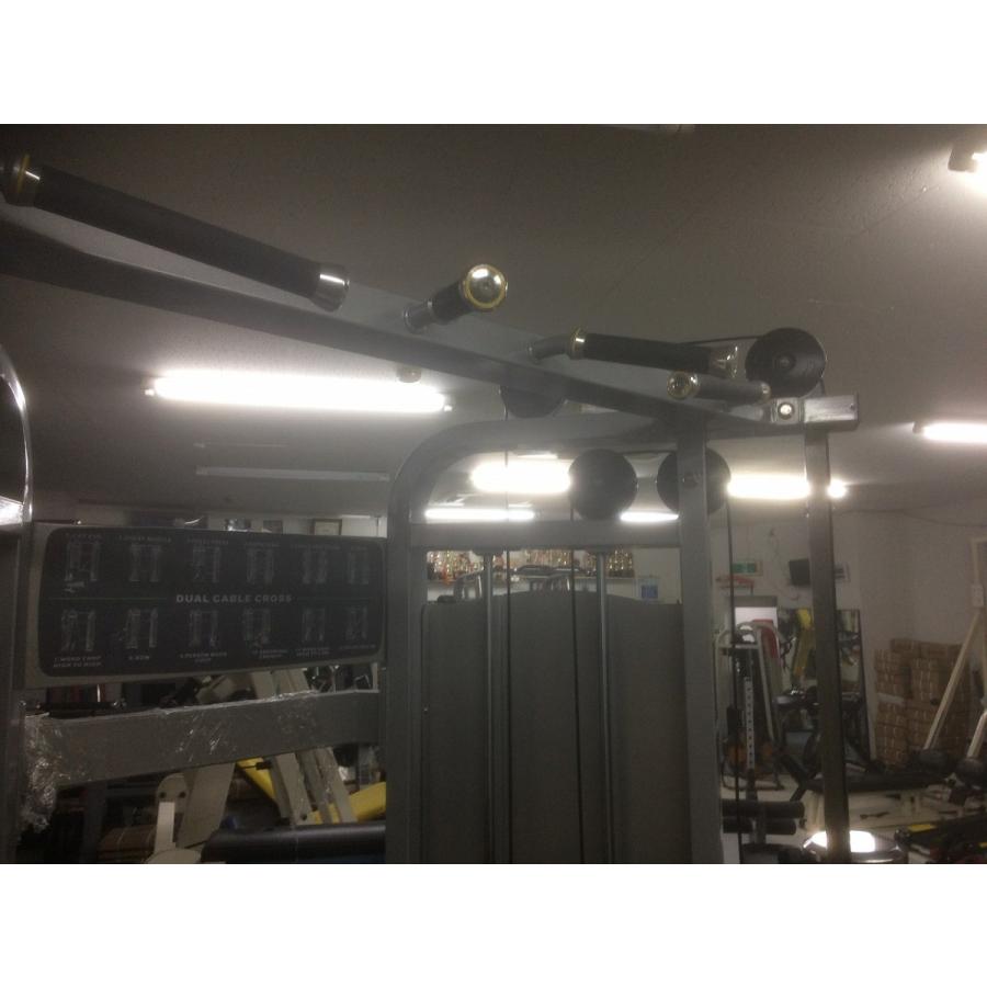 マルチファンクショナルトレーナー |  | 05