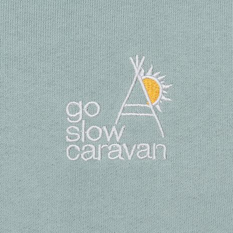 ゴースローキャラバン（GOSLOWCARAVAN）（メンズ）刺繍 プルオーバー パーカー 352601 GRYの画像