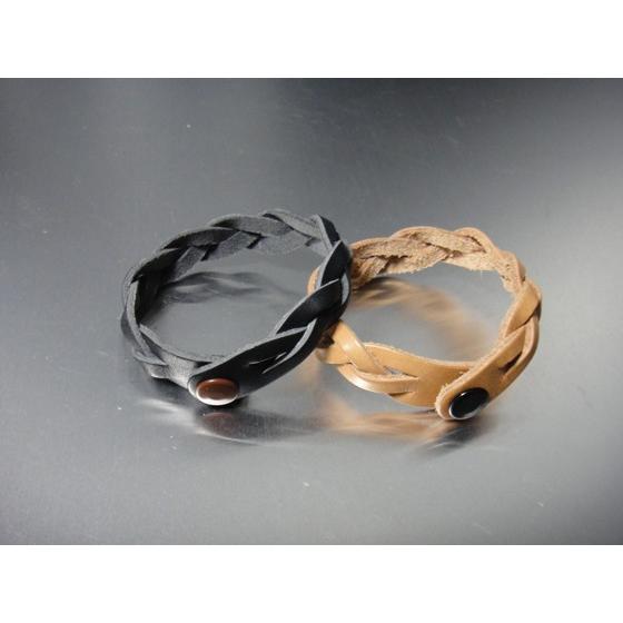 型紙】トリック編みブレスレット 1.4x21cm(端から端までの長さ 型紙】トリック編みブレスレット 1.4x21cm(端から端までの長さ
