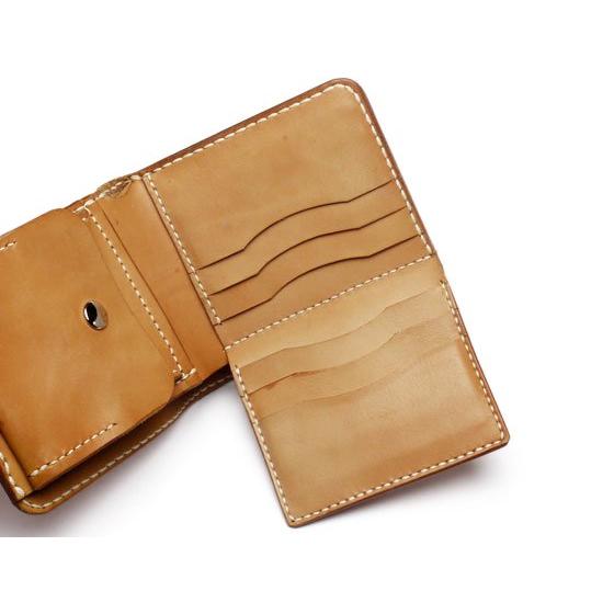 キューバ産　コンガフラットヘッド皮　2枚セット フェザーカット入り】二つ折りウォレットキット（BOX型） ナチュラル