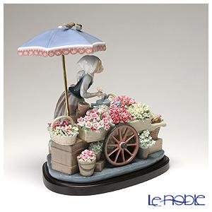 LLADRO（リヤドロ） 並行輸入品 公園通りの花屋さん 01454 : ブランド