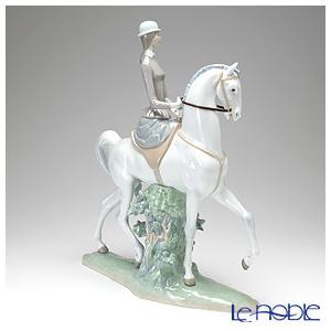 LLADRO リヤドロ 白い馬の少女 04516 フィギュリン : ブランド LLADRO リヤドロ 白い馬の少女 04516 フィギュリン : ブランド