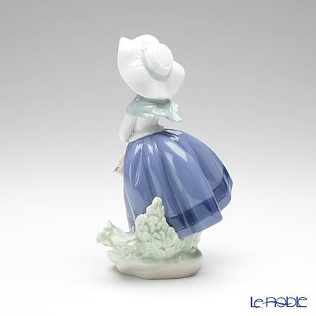 LLADRO 並行輸入品 リヤドロ きれいな花ばかり 05222 フィギュ