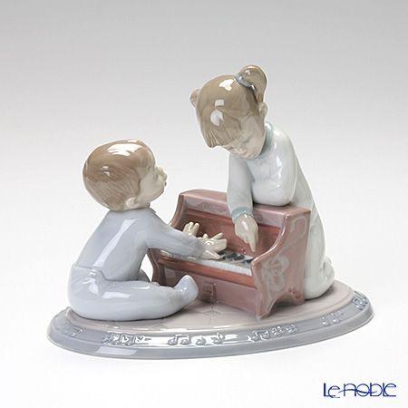 LLADRO リヤドロ 最初はドレミ 08292 フィギュリン : ブランド LLADRO リヤドロ 最初はドレミ 08292 フィギュリン : ブランド