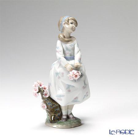 LLADRO（リヤドロ） 並行輸入品 桜並木をぬけて 08352 : ブランド洋食