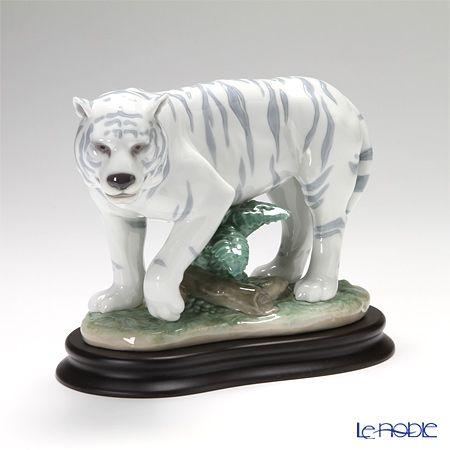 リヤドロ The Tiger 08465 「寅」 Chinese Zodiac Collection-干支