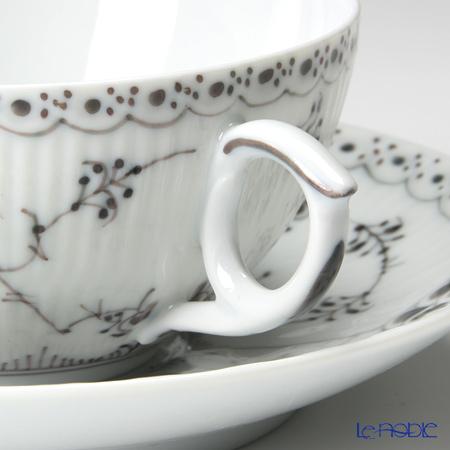 ブラックフルーテッド 並行輸入品 ロイヤルコペンハーゲン ハーフ