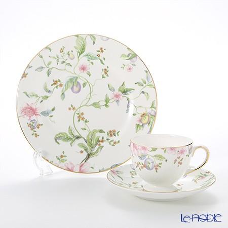 ウェッジウッド スウィートプラム カップ＆ソーサー プレート トリオセット WEDGWOOD（ウェッジウッド） 並行輸入品 スウィートプラム トリオ