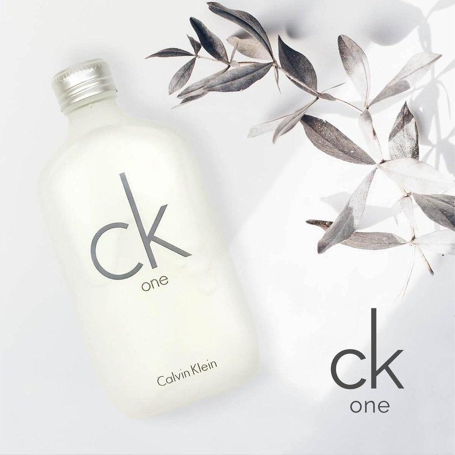 本物◇ 香水 カルバン クライン シーケービー EDT SP 100ml Calvin Klein