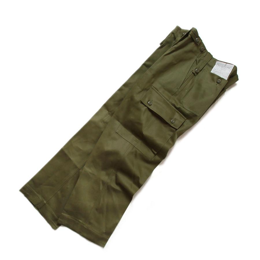 ワンピなど最旬ア！ デッドストック オーストラリア軍 カーゴパンツ