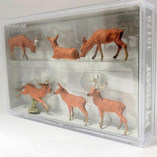 Preiser 1/87 ミニチュア ジオラマ フィギュア シカセット(10179) |  | 01