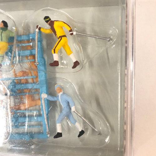 ミニチュア　クロスカントリー6体入り 1/87(10312)　Preiser　フィギュア ジオラマ 冬 ウィンター |  | 02