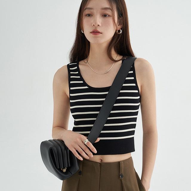 希少 ワイズ 上質 ボーダー デザイン ニット ノースリーブ タンクトップ 3 希少 ワイズ 上質 ボーダー デザイン ニット ノースリーブ