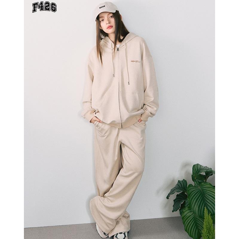 LYFTのスウェットパーカー＆パンツ セット LYFTのスウェットパーカー＆パンツ セット