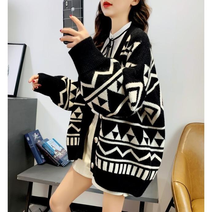 ❤️23秋冬新作 新品♡ SelfPortrait 黒ニットカーディガン♡　931 セール】【mily bilet】街中で目を惹く、洗練されたデザイン