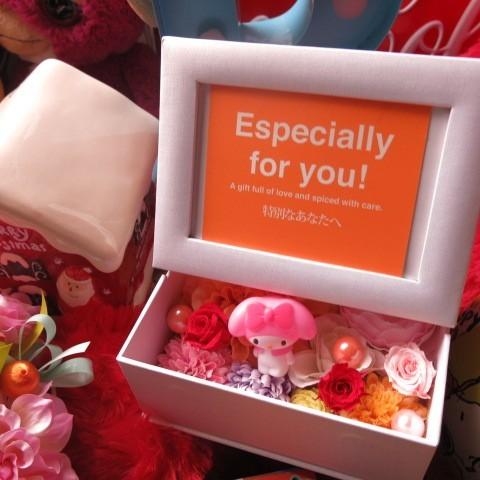 sanrio（サンリオ） プリザーブドフラワー お誕生日 マイメロ 花 写真