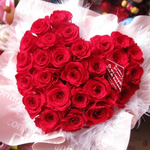 ホワイトデー お返し 花束風 ハート プリザーブドフラワー 赤バラ クリアーケース付き Whiteday Red Rose Miniheart 001 フラワーガーデンリーブス 通販 Yahoo ショッピング