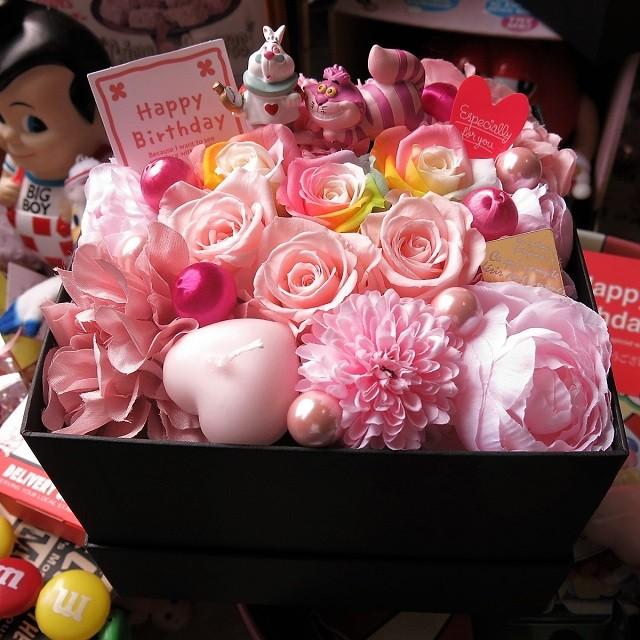 クリスマス ディズニー チシャ猫 白うさぎ 花 フラワーギフト ボックス入り レインボーローズ プリザーブドフラワー入りギフト Cwwrypn29x Laoofficialgazette Gov La