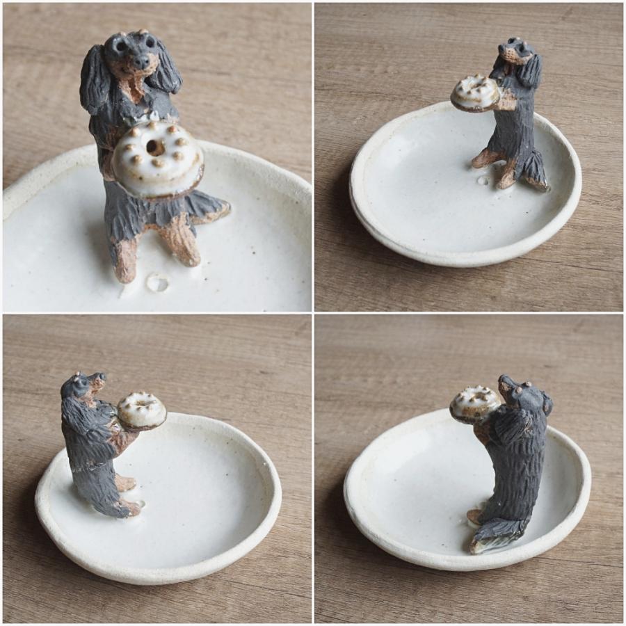 ダックスフンド レッド クリーム ブラック＆タン 線香立て ペット用