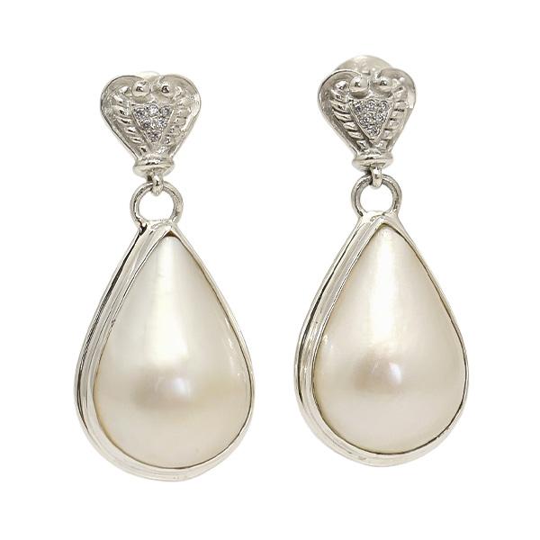 ドロップマベ真珠ピアス ノーブルな輝きのマベ真珠をクラシカルな