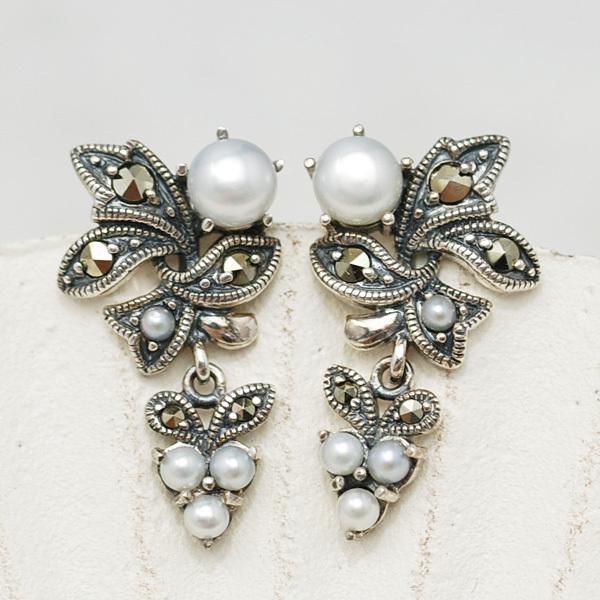 Star Jewelry 月&太陽 ブルー トパーズ ピアス アシンメトリー スター