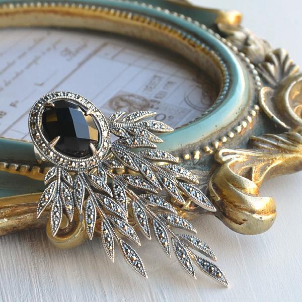 碌山 オニキス マルカジット ブローチペンダント 優美でエレガントな