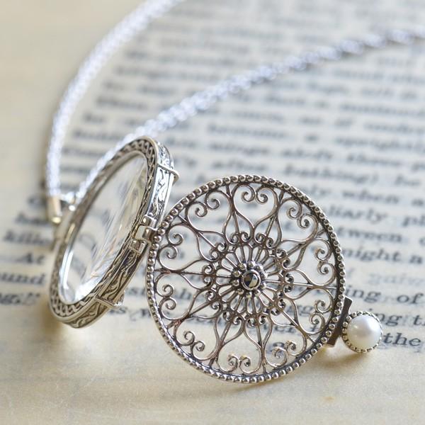 イチロー＆松井秀喜 直筆サインMLBボール Upper Deck金色グローブ台付