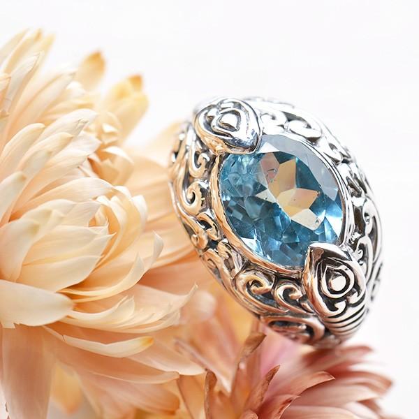 ブルートパーズ シルバー リング キラキラのさわやかブルー KA66