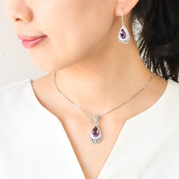 アメジスト シルバー ペンダントトップ 大粒ルースがきらめく