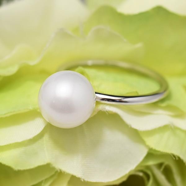 10mm 白蝶真珠 K18WG リング 品格のラウンド南洋パールをスタイリッシュなシンプルデザインで　冠婚葬祭　フォーマルの画像