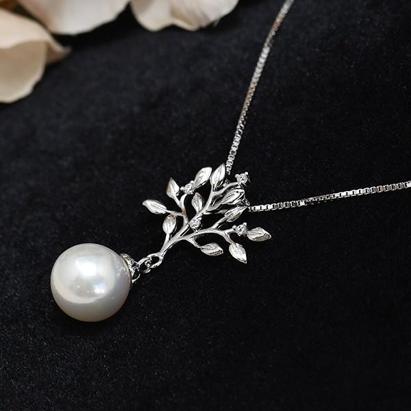 11-12mm バロック ホワイト 淡水真珠 リーフ ペンダントトップ