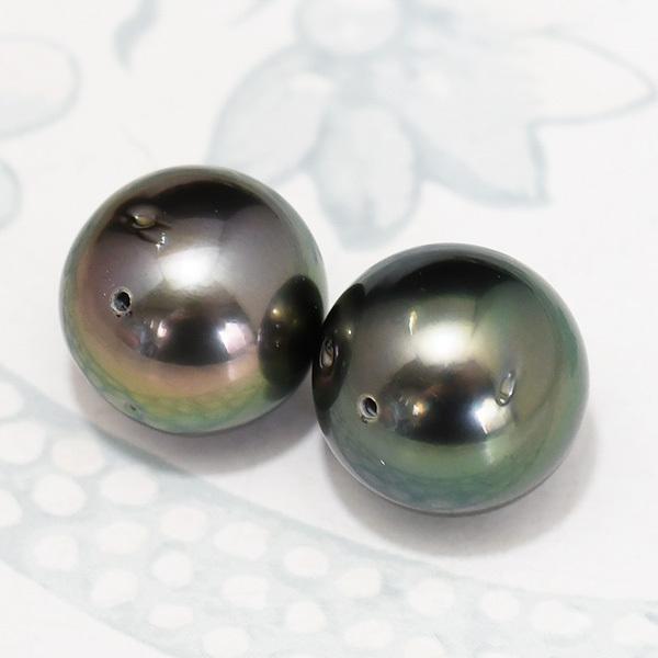 特大 14mm 黒蝶真珠 ピアス/イヤリング 鑑別書付 存在感放つ圧倒的