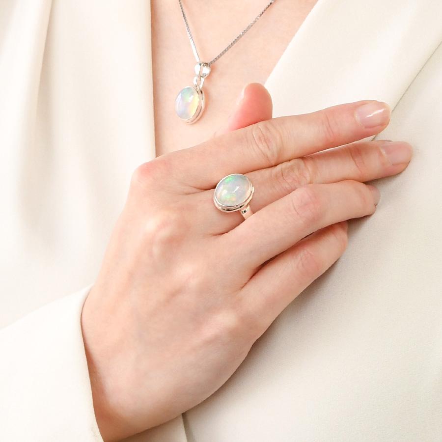 大粒 オパール カボション リング うるうる虹色の遊色 KB15 : ルコリエ