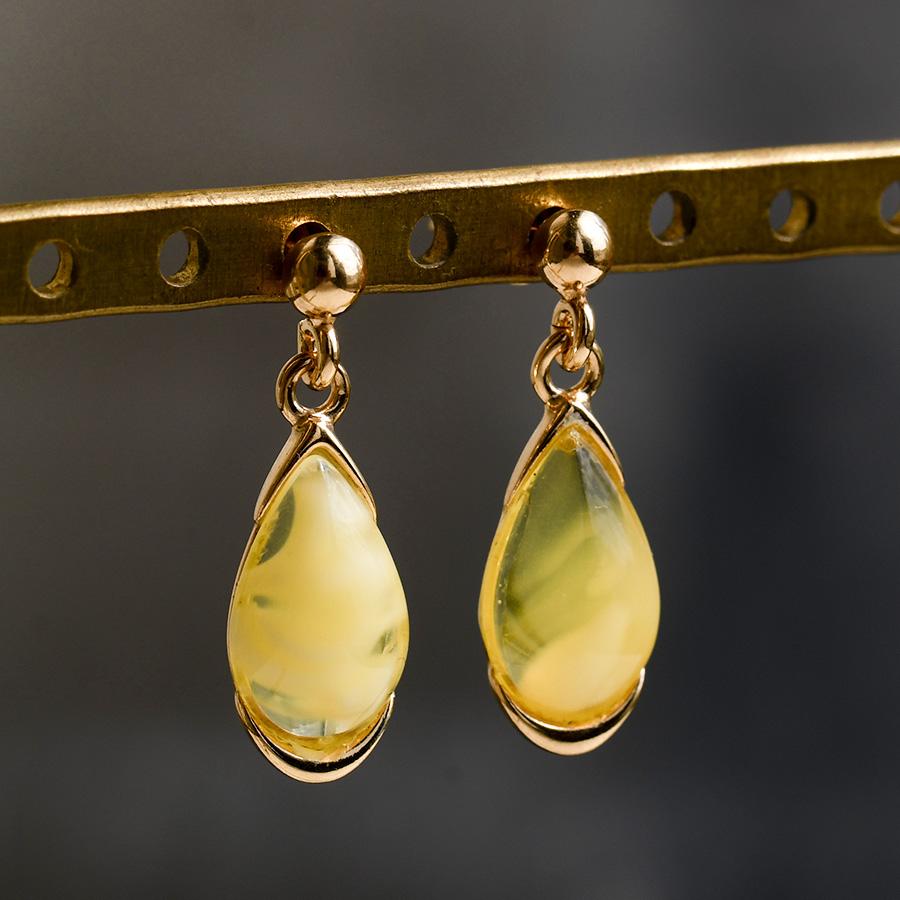 ドロップ 琥珀 ピアス 選べるカラー ブラウン グリーン ロイヤル