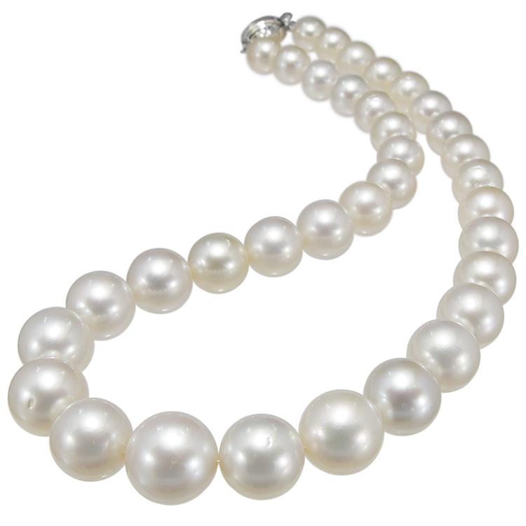 15mm 白蝶真珠 ネックレス 鑑別書付 てり良し形良しの特大サイズ 