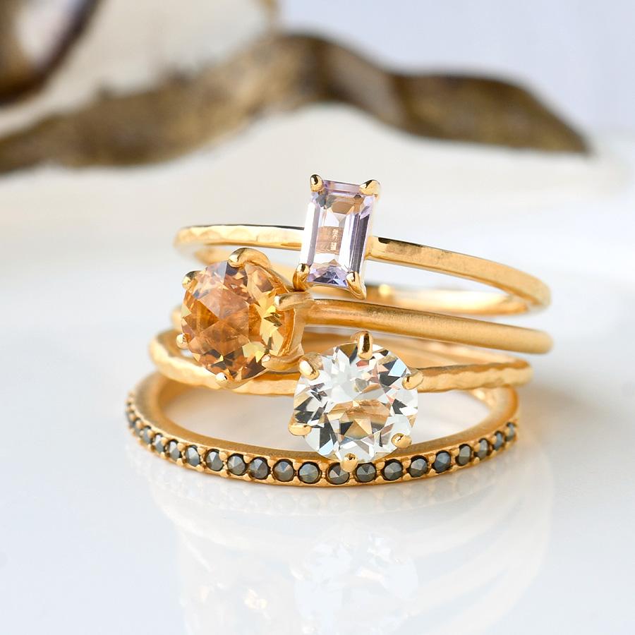 碌山 FATRAS ファトラ 甘やかされた子供たち スタックリング 4本組 RP