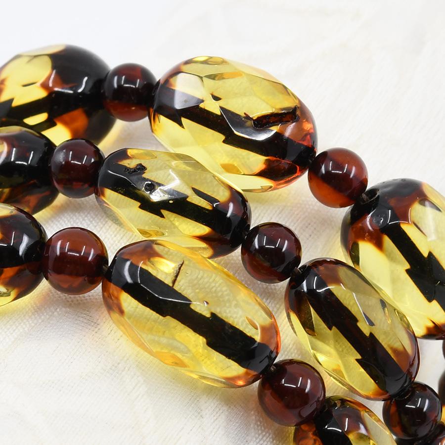 ファセットカット アンバー ネックレス イエロー ブラウン キラキラ で