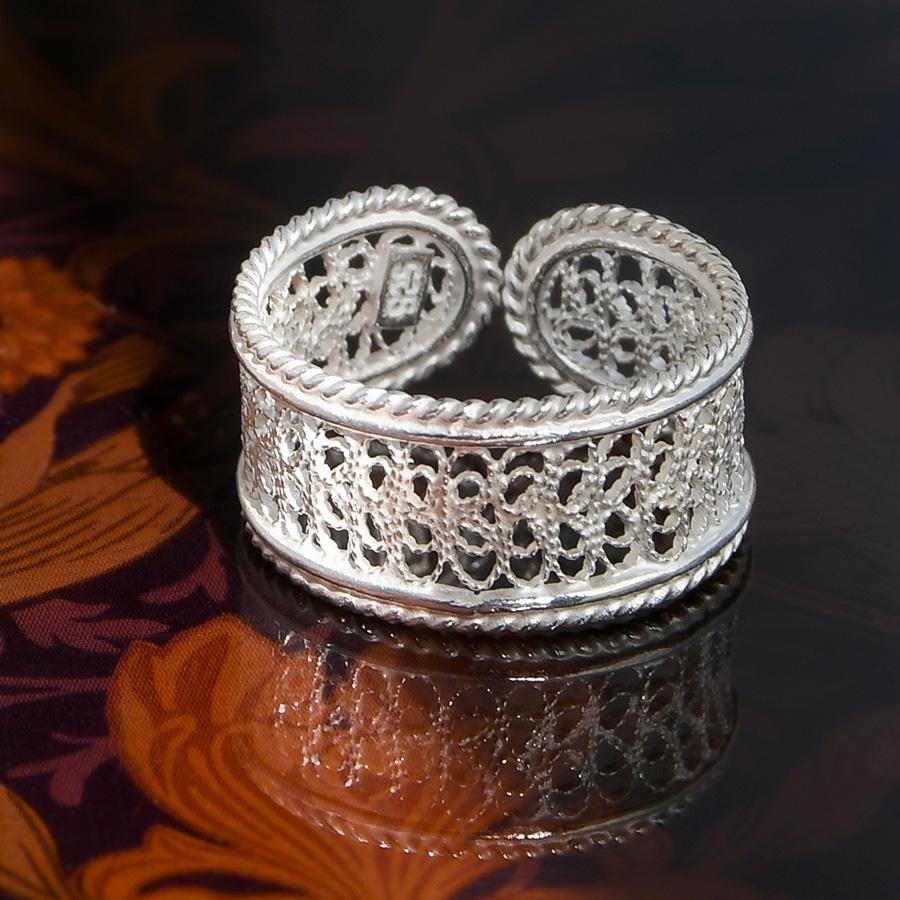 フィリグリー フリーサイズ リング　美しい手仕事の繊細な銀線細工 ジョグジャカルタ KA79 YA220671 | 