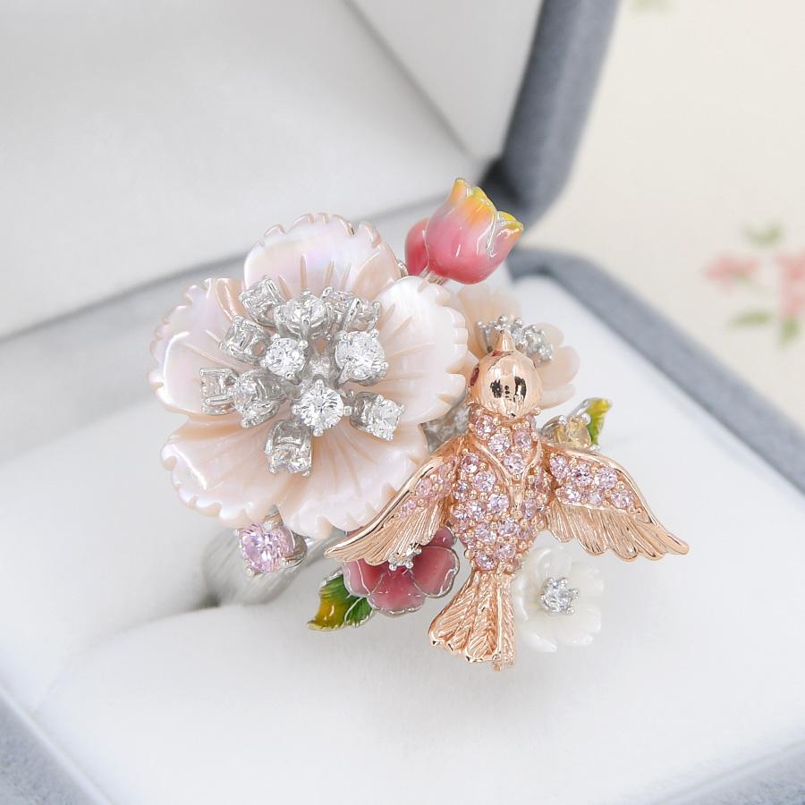 スプリングガーデン ピンクフラワー リング 華やか大ぶり！ 花 小鳥