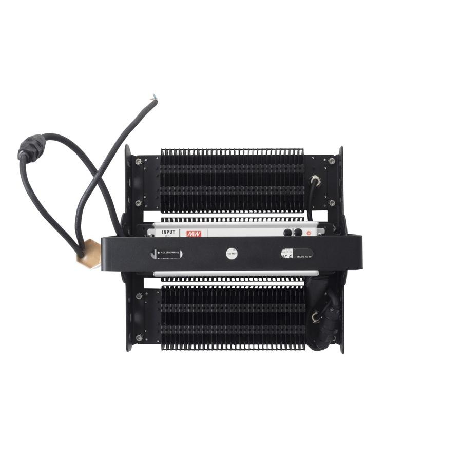 LED投光器 700W型 135W ST-S135W 落雷に強いサージ保護回路付 屋外