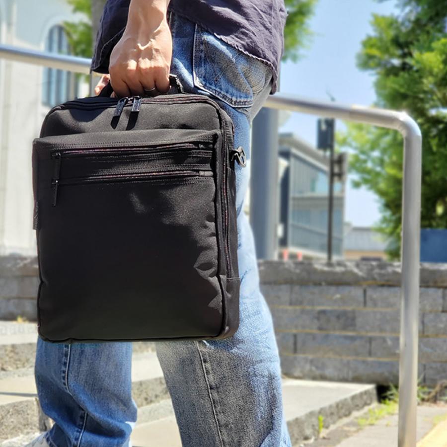 ショルダーバッグ メンズ 斜めがけ 大人 A4 ブランド 縦型 縦 軽量