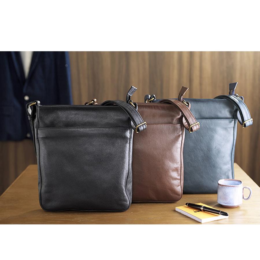 ショルダーバッグ メンズ 斜めがけ 大人 ブランド B5 縦型 本革 革