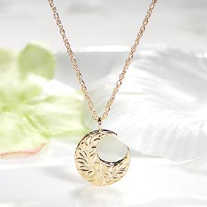 K18YG ハワイアンジュエリー MOON ペンダント 送料無料 K18 18金 ゴールド ダイア 月 三日月 クレセント アミュレット 花 プルメリア 人気 上品 ALH-0153の画像