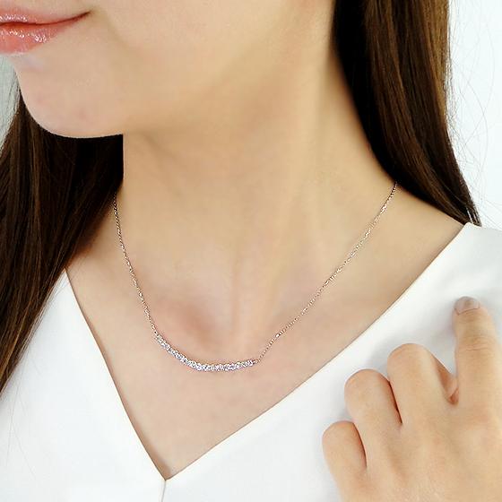 Pt900 1.00ct ダイヤモンド ライン ペンダント 送料無料 PT プラチナ 1カラット ダイア ギフト プレゼント 人気 可愛い 上品 ダイヤ 綺麗 定番 ALH-0245の画像
