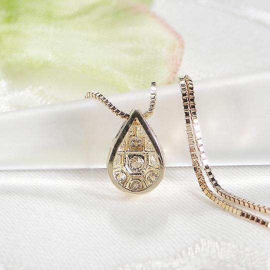 K18YG ペアシェイプモチーフ ダイヤモンド ネックレス 0.20ct 送料無料 K18 18金 ゴールド 人気 ネックレス ダイヤ ドロップ 雫 つゆ型 パヴェ pave ALH-0367の画像
